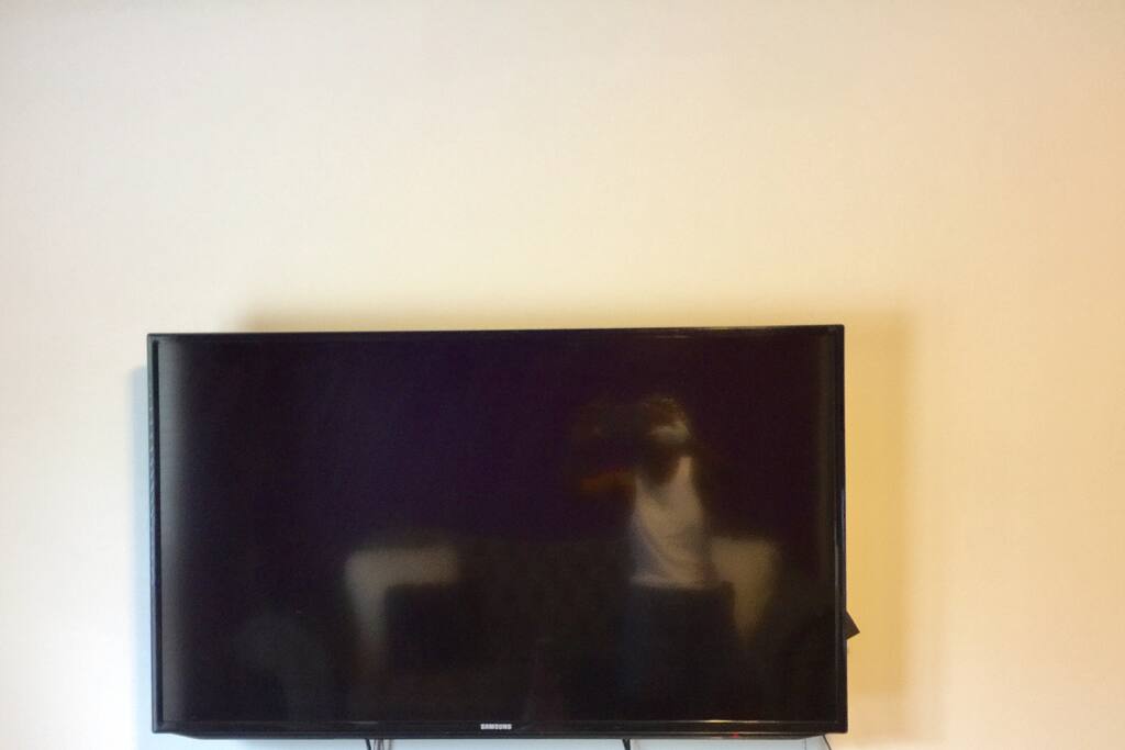 Apple TV, Fire Stick, Netflix, and Stars for your viewing pleasure.