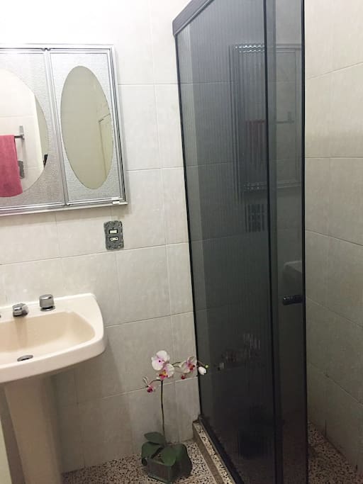 Banheiro da suíte