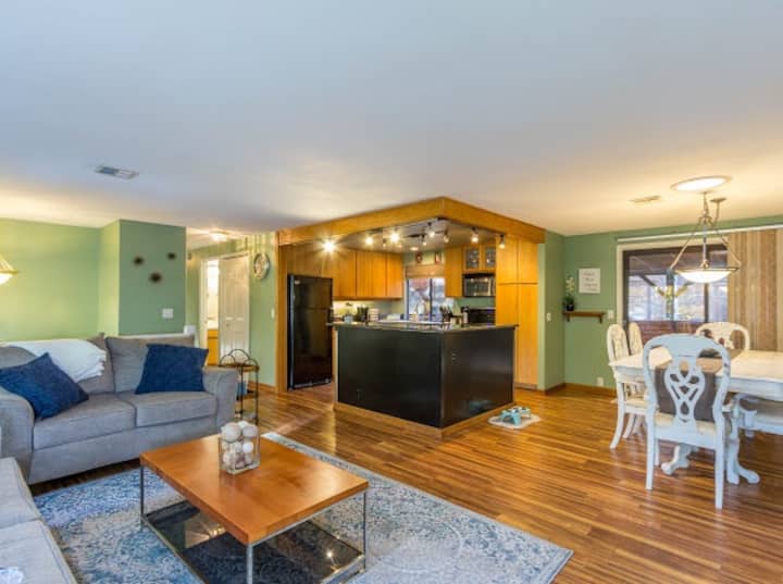 🌲🌼Entire Home 🏡 Activities🏈 3miles to UO🌲🌼 Houses for Rent in Eugene