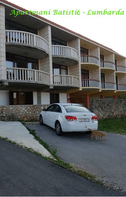 vanjski prednji dio apartmana