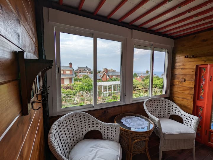 Liencres Love Hut - Unique Seaside Garden Dwelling - Cantabria