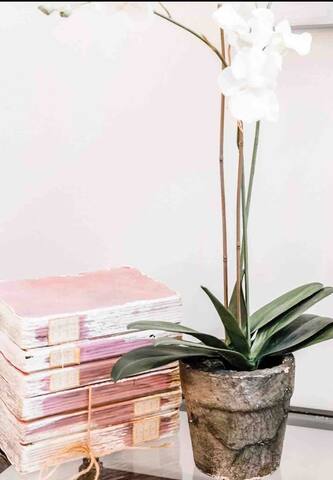 Skyline x Treetop roof deck, attached garage gallery image 4