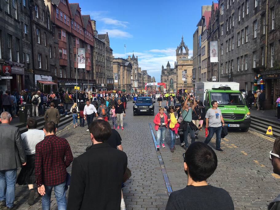 Lawnmarket Apartment building on left during Fringe Festival Royal Mile 2017