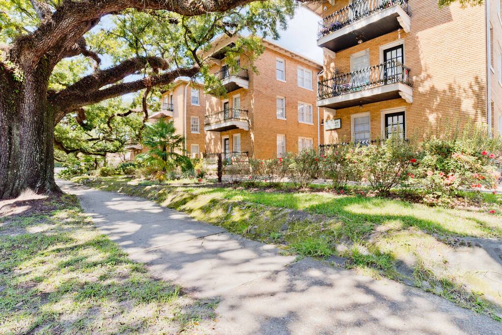 Top 100 Airbnb Rentals in Mobile, Alabama