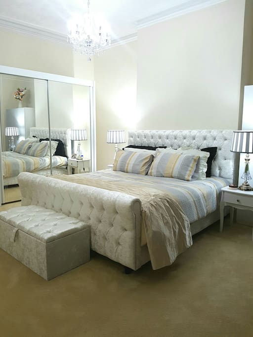 Superking bed