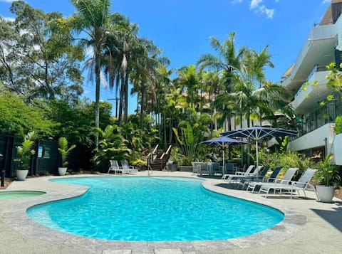 Popular Airbnb listing: LOCATION 🏖🏄✅ LUXURY ✅ 2 Bdr 2 Bth, in ❤️ of Noosa in Noosa Heads