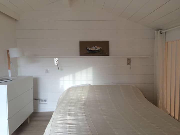 Dormitorio 2 (mezzanine)