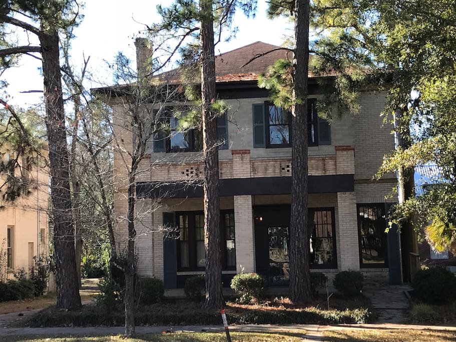Jay Inn, 309 South Lee St, Fitzgerald GA