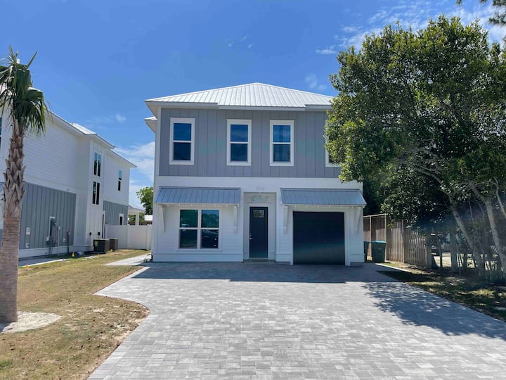 Newhome*private pool*golf cart*5 kings*near*beach Houses for Rent in