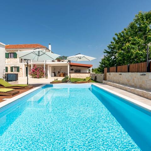 Villa Corte
