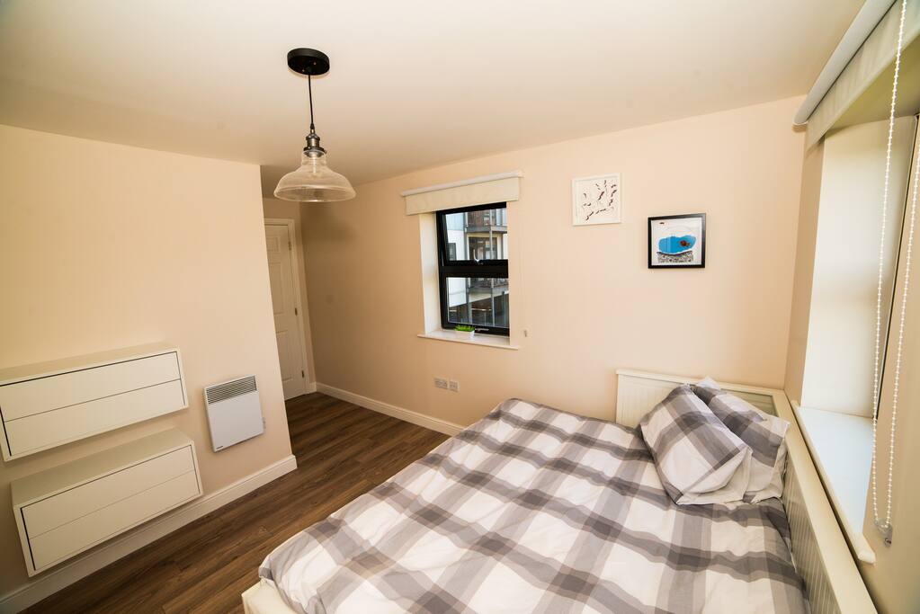 Newly decorated and bright room