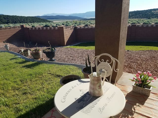 Airbnb Cedar City Vacation Rentals Places To Stay Utah