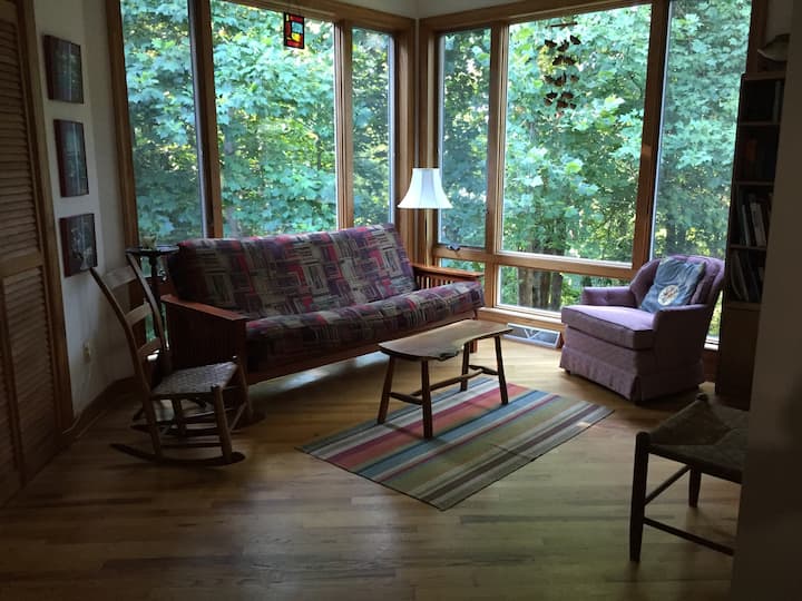 Meadow Wood Lane
Retreat - Crozet, VA