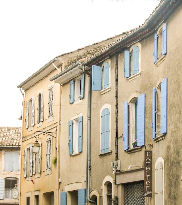 French provincial architecture