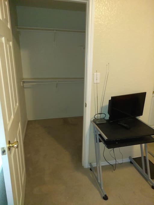 Closet, TV/DVD Combo and Desk / Chair Provided