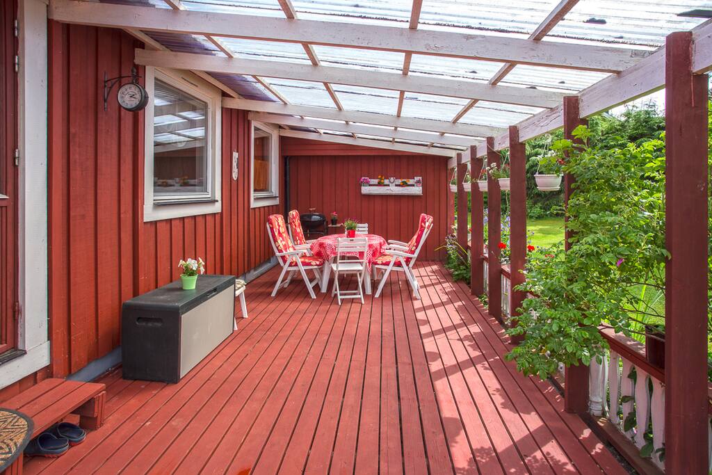 Überdachte Terrasse