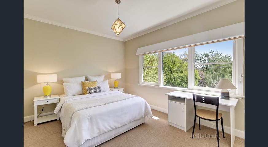 Camberwell Guesthouse.步行5分钟到火车站｡