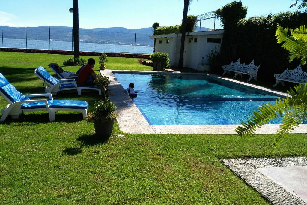 Exclusiva casa de campo en Lago de Chapala Houses for Rent in