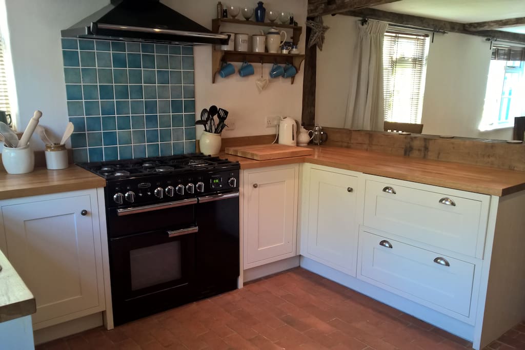 A very sociable kitchen