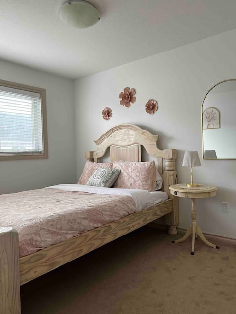 Family Friendly | Sleeps 10