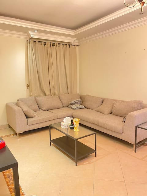 2BR apartment in Alsadd/ Near Center Point