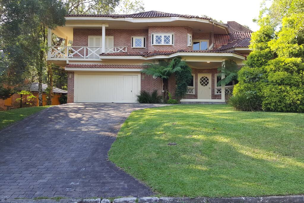 Casa Luxuosa no Centro de Gramado