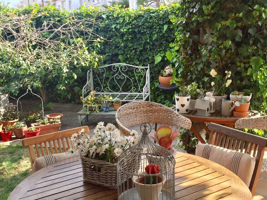 romantic garden