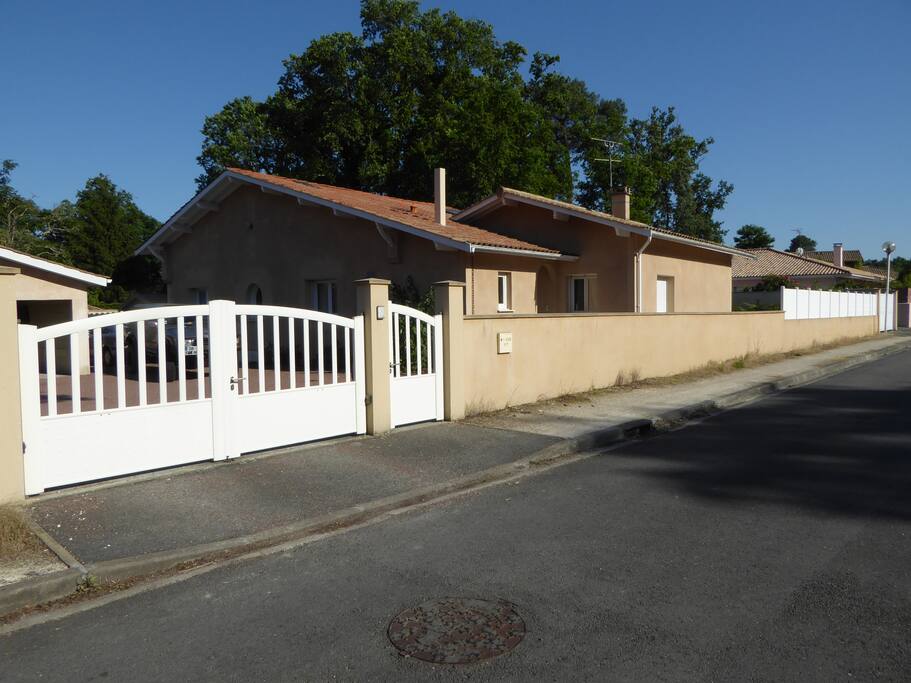 Façade maison côté rue