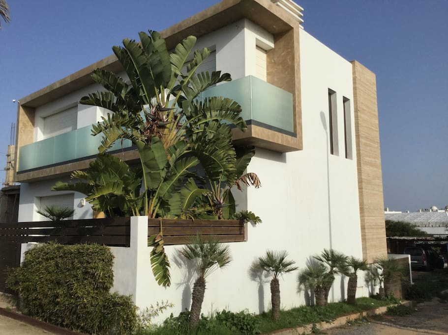 The villa, one step from the beach