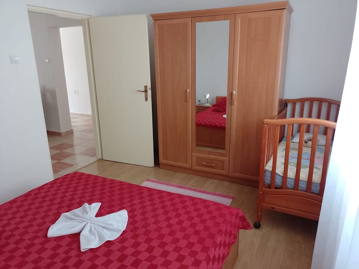 საძინებელი 2