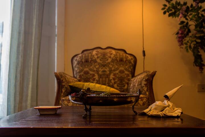 Dimora dei Giganti – fantastic neapolitan terrace gallery image 4