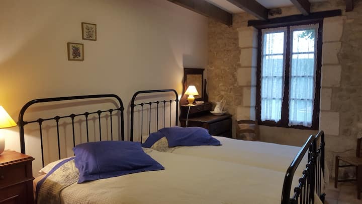 Chumba cha kulala cha Pili - Ghorofa ya Chini