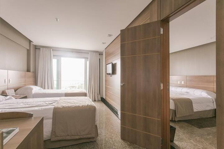 Hotel na praia da Barra da Tijuca quarto familiar gallery image 4