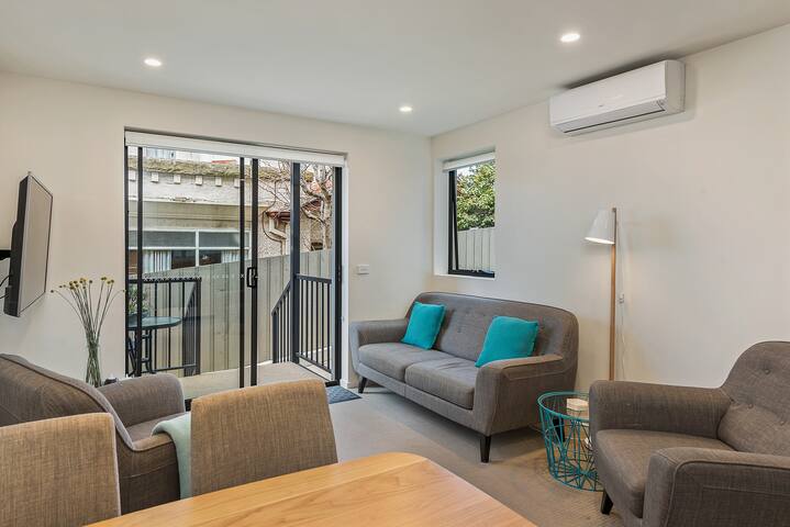 Apartment #5 – Two Bedroom gallery image 3