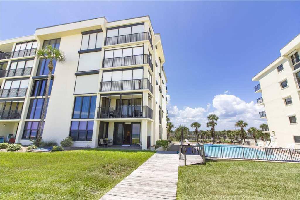 Ready. Set. Relax. - Are you ready for your perfect family vacation?