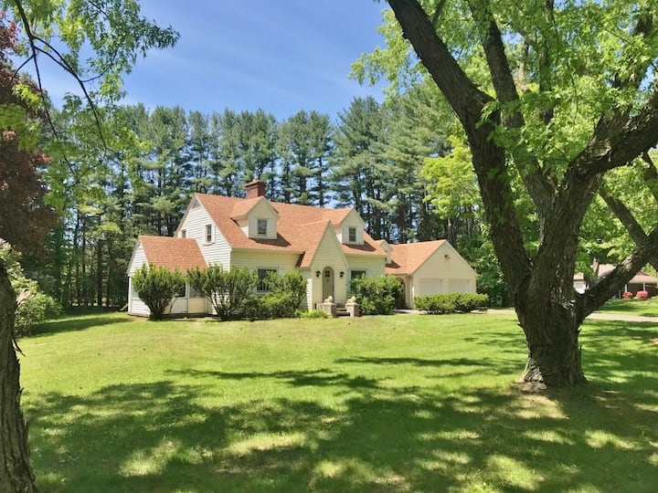 Whately Holiday Rentals & Homes Massachusetts, United States Airbnb