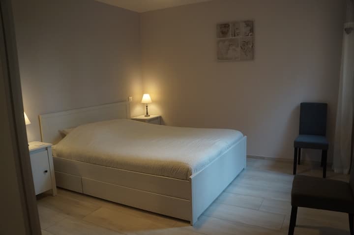 La chambre (lit de 160).