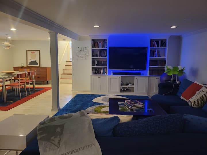 Entire Lower Level Of House, Across
From The Beach - Nahant, MA
