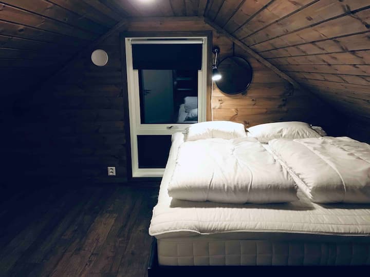 საძინებელი 1