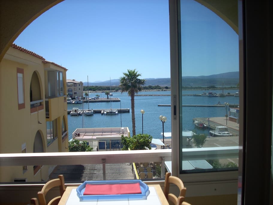 La vue sur le Port de Plaisance