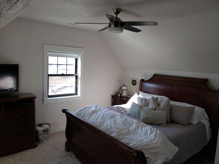 ห้องนอน/เตียงคิงไซส์