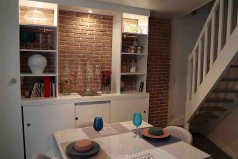Popular Airbnb listing: House in the Saint Paul neighborhood in Granville
