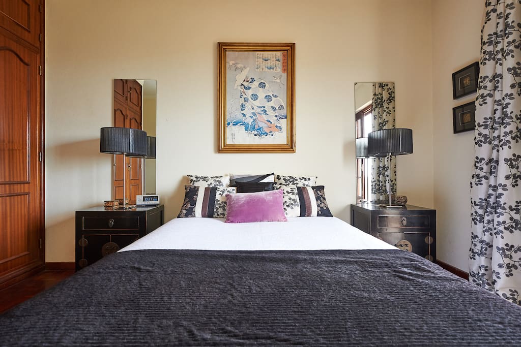 Private Bedroom
for two with balcony
Floor 1