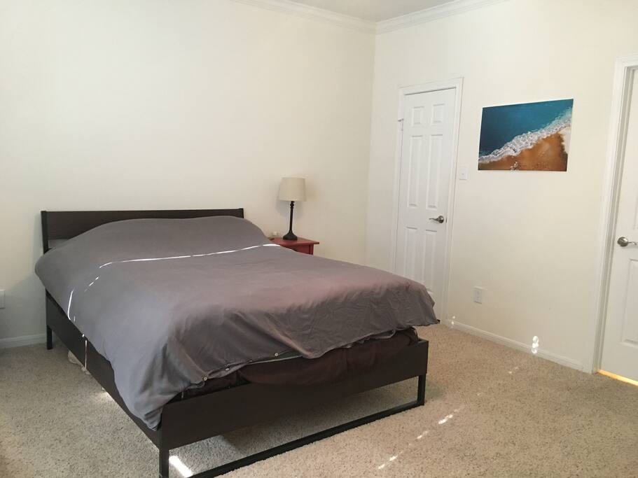 Bedroom with queen bed