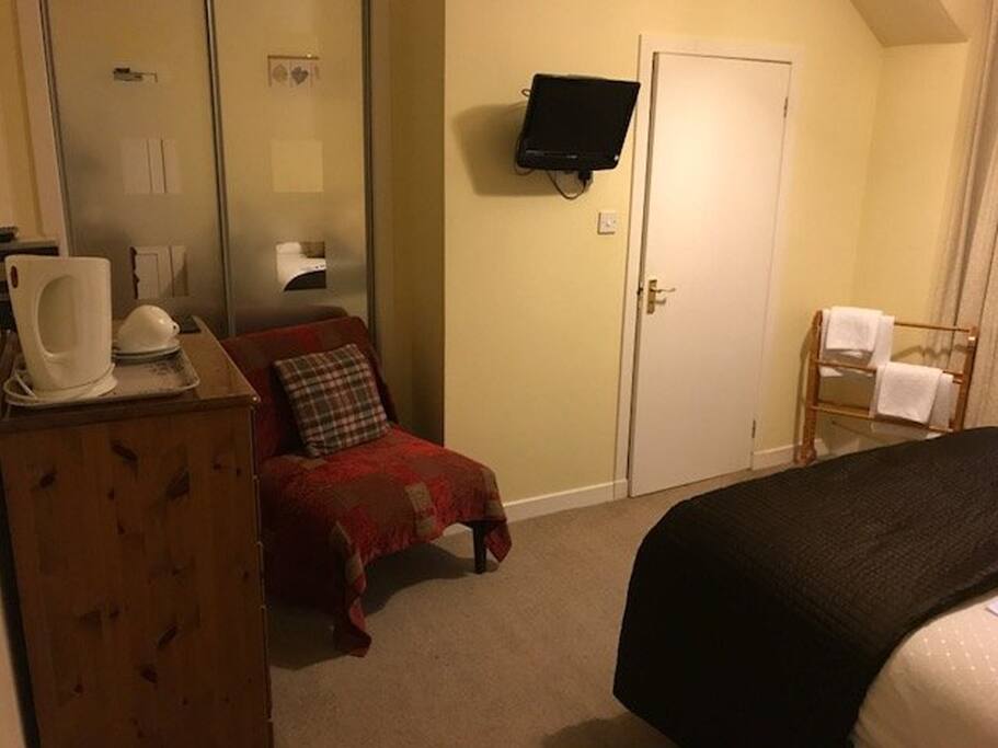 Guest room