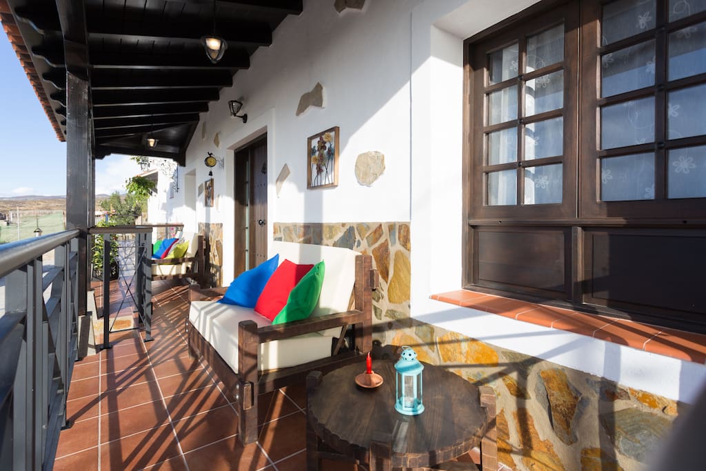 VERY NICE PORCH