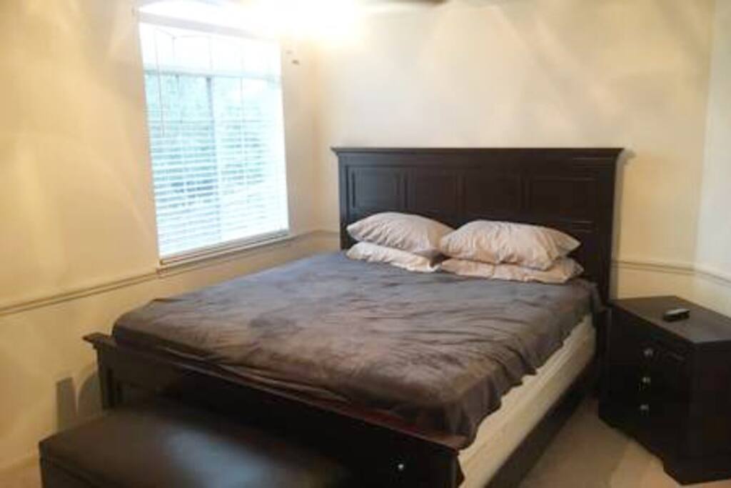 King bed with tv and blu-ray player