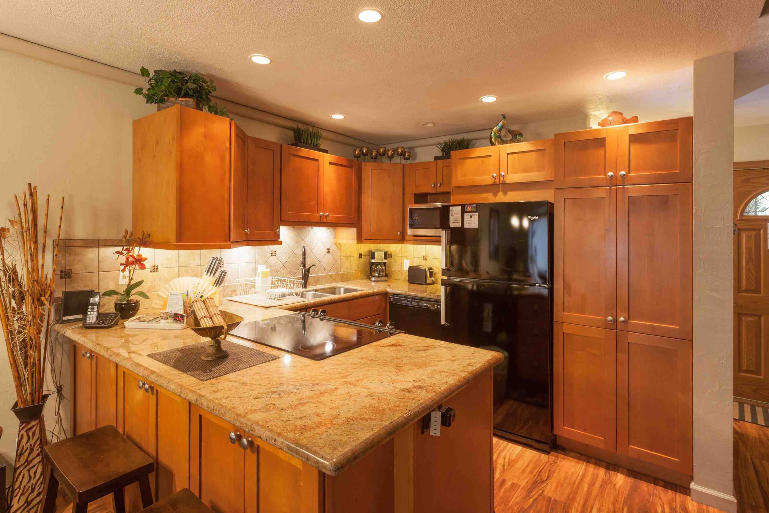 Condo in Kihei · ★4.91 · 1 bedroom · 3 beds · 1 bath - Image 8
