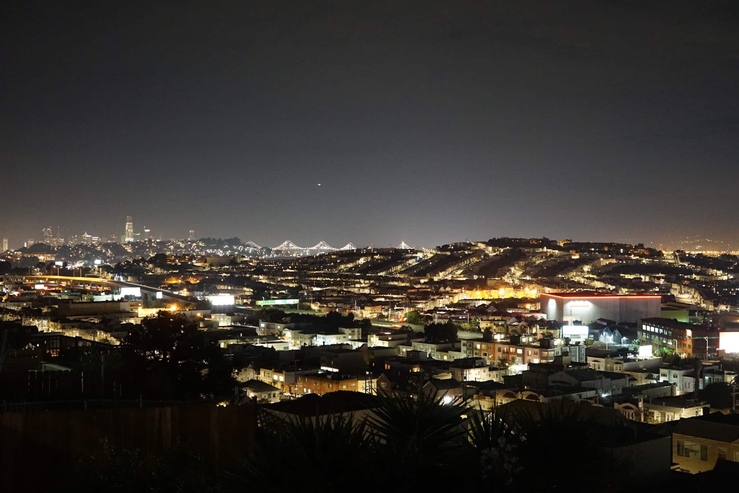 Home in San Francisco · ★4.82 · 3 bedrooms · 3 beds · 2 baths - Image 29