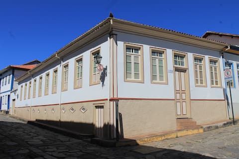 Top performing Airbnb: House in Diamantina - On Vesperata Street in Diamantina